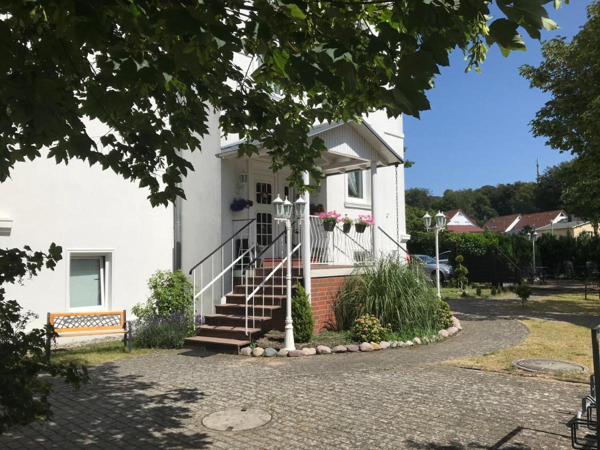 Pension Villa Frohsinn Sellin Auf Ruegen Buitenkant foto